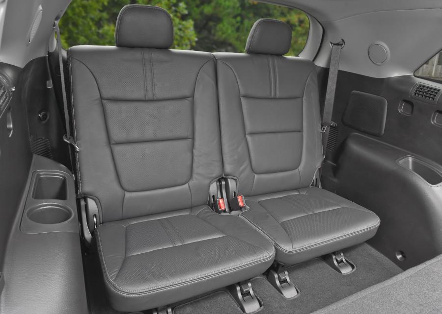  Kia Sorento 2010 года  (фото 176 из 238)